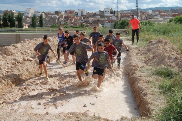 carrera de ocr kids, carrera de obstáculos para niños